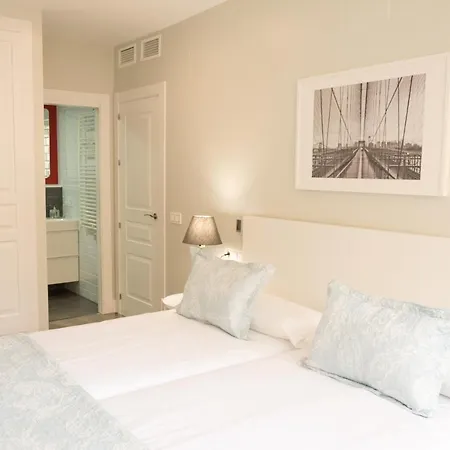 Living4malaga Arenal Superior Apartment *