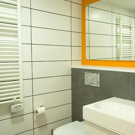 Living4malaga Arenal Superior Apartment *