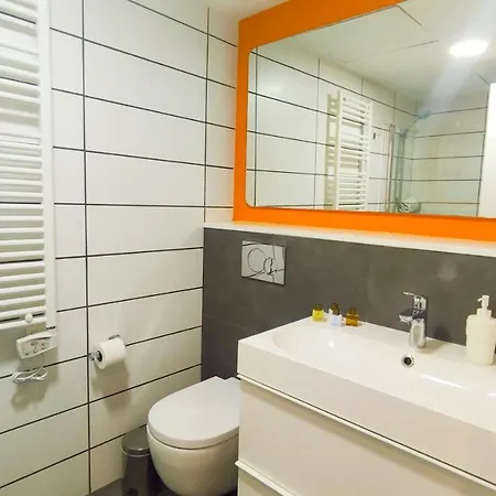Apartment Living4malaga Arenal Superior *